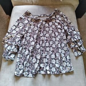 💥2/$15💥Roz&Ali, Long Sleeve, Floral Top, Size 1X